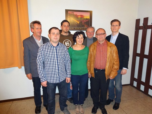 Der neue Grieselsteiner Vereinsvorstand mit Daniel Janosch, Christian Deutsch, Franz Lang, Theresia Schmidt, Gerhard Peter, Ewald Janosch und Michael Janosch (v.l.)