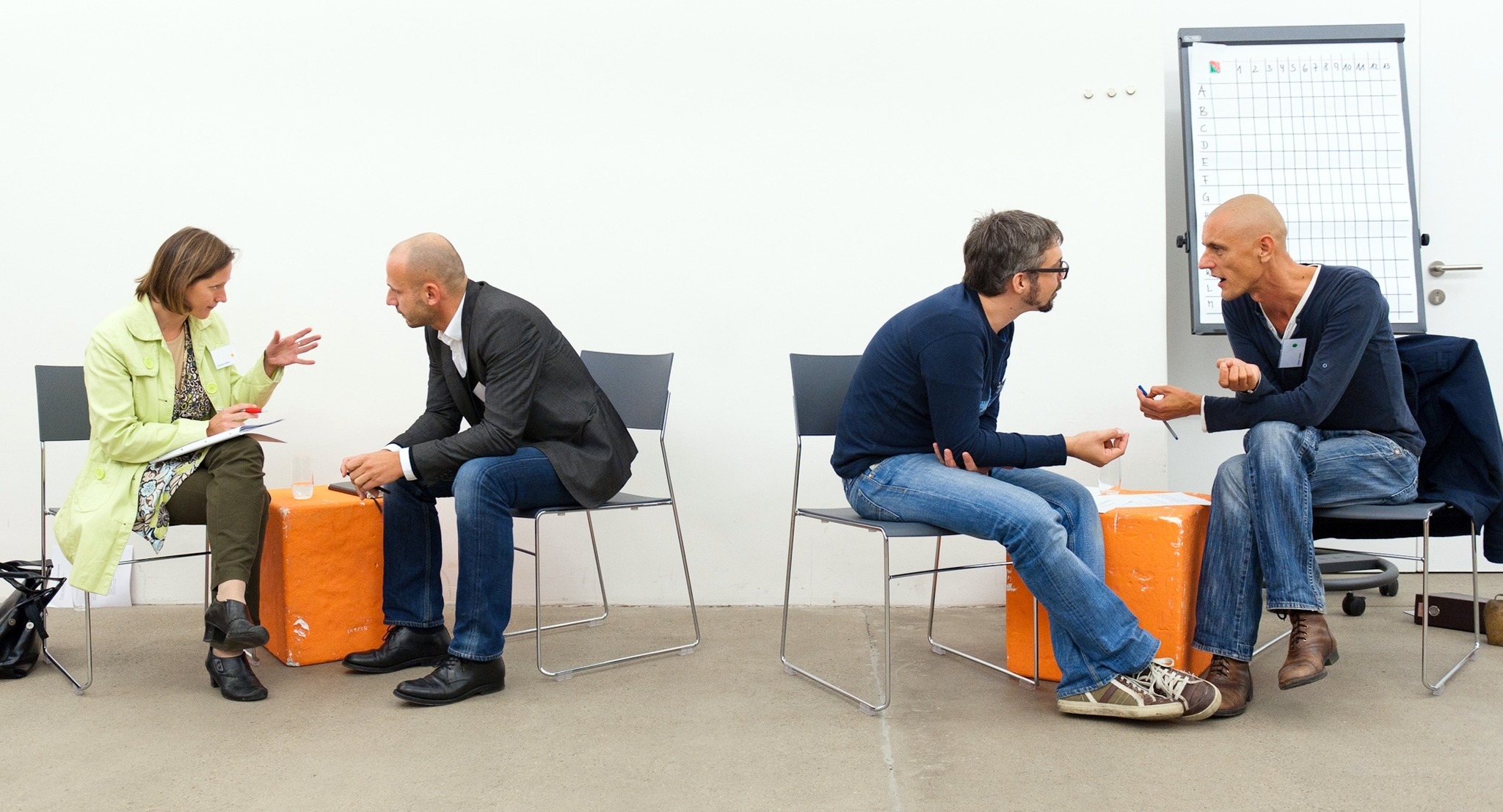 Fusionen. Speed-Dating in Italiens Bankensektor. Die Krise setzt den kleinstrukturierten Bankensektor unter Druck und knnte eine neue Speed-Dating in Italiens Bankensektor - Banken - Der Standard