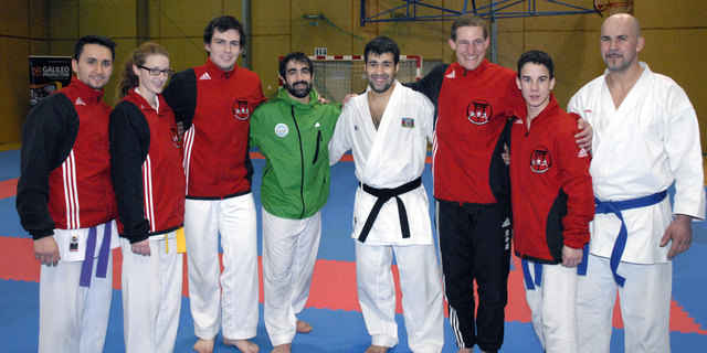Stephan Drödthann, Alexandra Pöll, Christof Graf, Rafael Aghayev, Shahin Atamov, Michael Weixlbraun, Robin Zeilinger, Manfred Zeilinger und Claudia Zimmel (v.l.). | Foto: privat