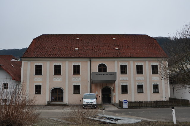 In der ehemaligen Jugendherberge werden vier Familien untergebracht. | Foto: privat