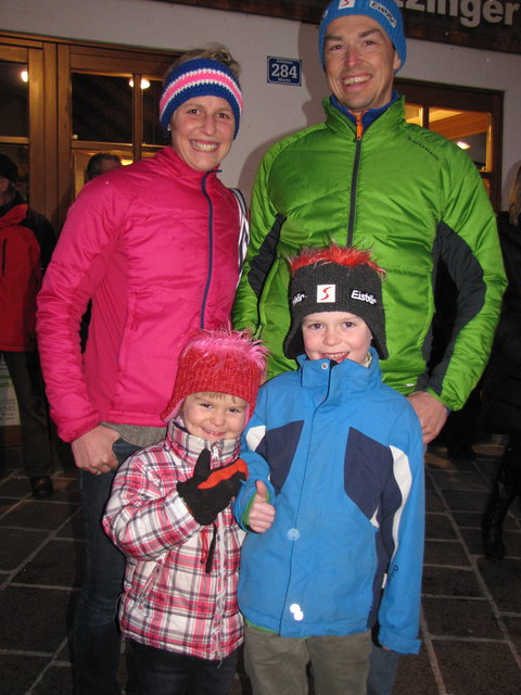 Daumen hoch für "Lanzi"! Viele Besucher kamen zum Empfang des Weltmeisters.