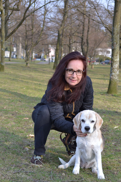 Zufrieden: Die Hietzingerin Verena R. ist gerne im Napoleonwald unterwegs.