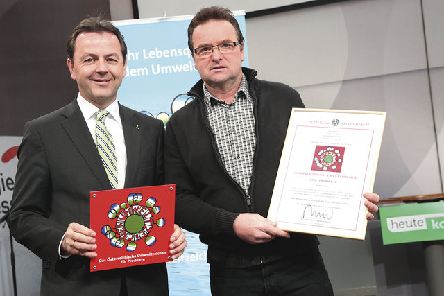 Minister Niki Berlakovic mit Anton Herzog. | Foto: Messe Wels
