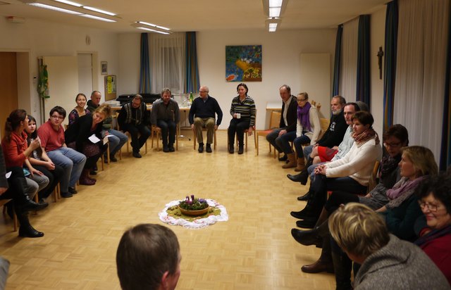 "Wir Gemeinsam" trifft sich im Pfarrheim Schlüßlberg