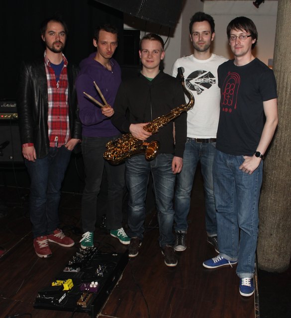 Dieses Mal sorgte "Mr. Backbeats Dörty Fusion Discö" als Warm-Up-Band für Stimmung.