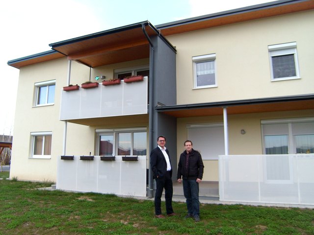 Ein neues Projekt haben OSG-Geschäftsführer Alfred Kollar und Bgm. Dieter Wirth (rechts) vereinbart. | Foto: OSG