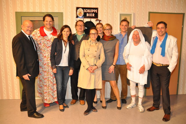 Peter Kowal, Christian Habich, Bettina Rabitsch, Seppi Ess, Nataleen Kirchauer, Brigitte West, Franziska Sussitz-Habich, Günther Sturmlechner, Hubert Repnig und Antonio Caputo (von links)