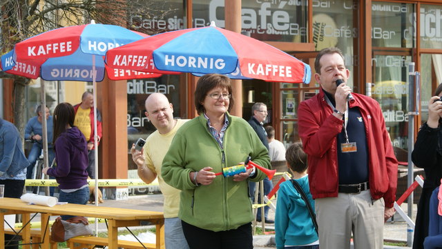 Leisteten tolle Arbeit: Organisatorin Martina Auer und Moderator Heribert Ebner
