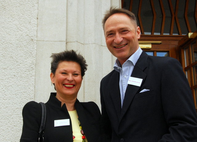 Dr. Jutta Fiegl, Präsidentin VÖPP, Mag. Bernd Bruckmann, Burnout-Prävention