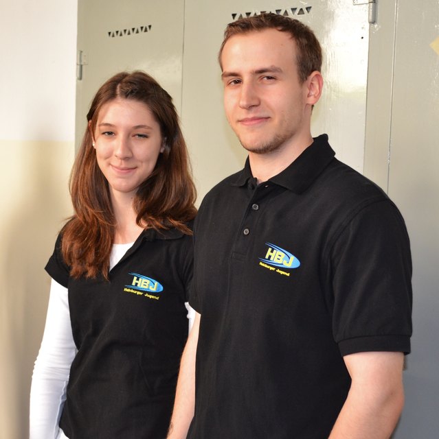 Barbara Serringer und Michael Alschinger begrüßten die Gäste mit Sekt und Sekt-Orange.