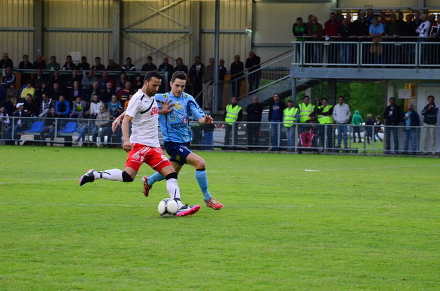 MIchael Kölbl (r.), der zum 3:0 traf, und Coskun Agdag lieferten sich tolle Zweikämpfe. | Foto: KK