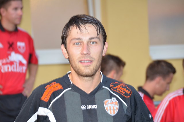 Greinbach Spielertrainer Roland Kelbert möchte mit einem Sieg im Titelrennen bleiben, er selbst muss leider mit einer Gelbsperre von der Bank aus dirigieren. | Foto: KK