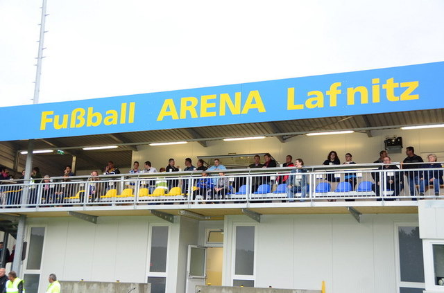 Die Besucher in der Lafnitzer Fußballarena sahen ein schnelles Spiel. | Foto: KK