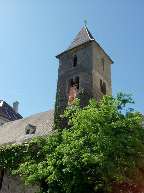 Die Ruprechts-Kirche im Frühling 2013.