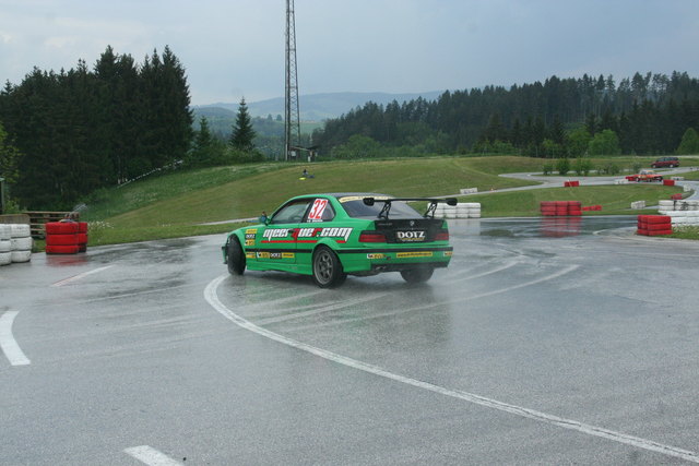 Michael Mitterhofer - R2, BMW E36 M3