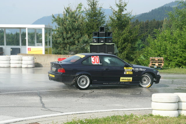 Bernhard Fabian -R2, BMW E36 3.0 Alpina