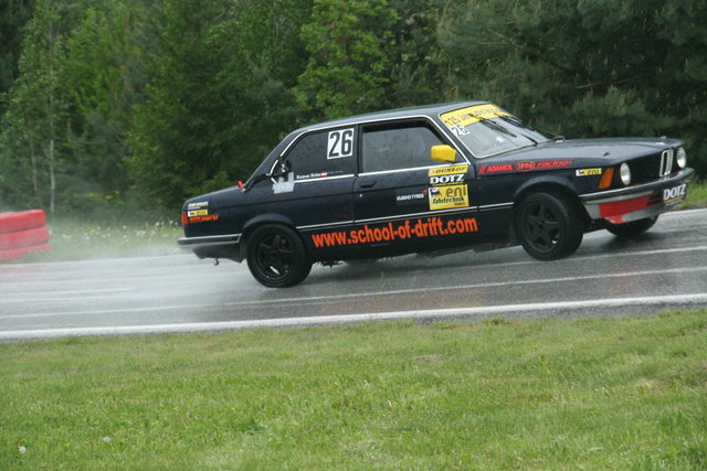 Roman Helm - R1, BMW E21 325i