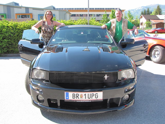 Birgit und Günter kamen mit ihrem Mustang aus Mattighofen nach Abtenau