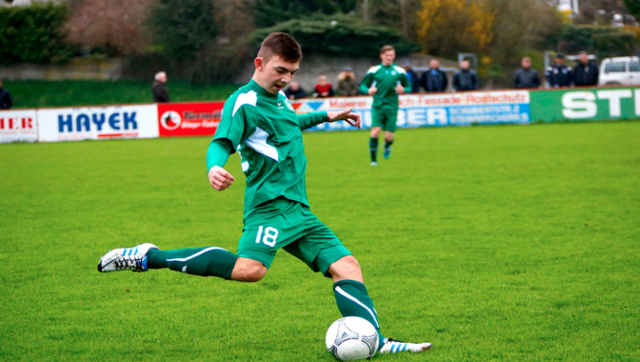 Die Pasching Juniors siegten daheim gegen St. Florian 1b mit 2:1.