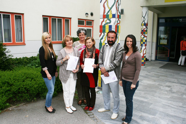 EA-Koordinatorin Julia Scheidl, Regina Sturm, Elli Kormesser, Hedwig Müllauer, Johann Sturm, EA-Koordinatorin Barbara Steinmetz (v.l.). | Foto: privat