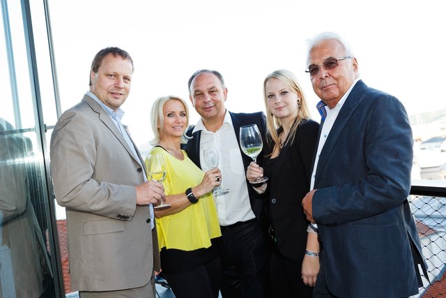 V. li.: Gastro-Profis und Kollegen zu Gast: Anton Gallistl, Margot und Harald Koll, Deniz Bruckner, Gerhard Dangl | Foto: cityfoto.at
