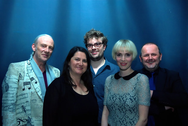 Lia Pale, 2. vr und Band