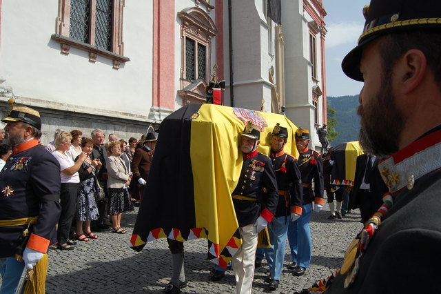 Begräbnis der Habsburger in Mariazell 13 07 11