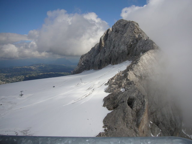 Wolkensperre am Dachstein