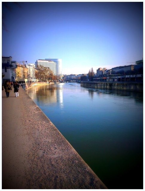 der Donaukanal erwacht