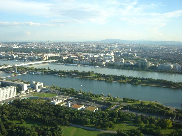 Donau + Donauinsel =)