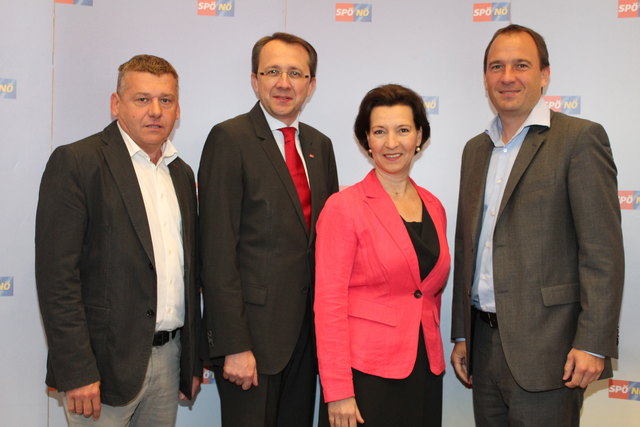 BGF Josef Kromsian und der SPÖ-Kandidat Christian Farthofer legten gemeinsam mit Bundesministerin Gabriele Heinisch-Hosek und SPÖ NÖ-Chef Mag. Matthias Stadler Inhalte und Aktivitäten für die Nationalratswahl fest.