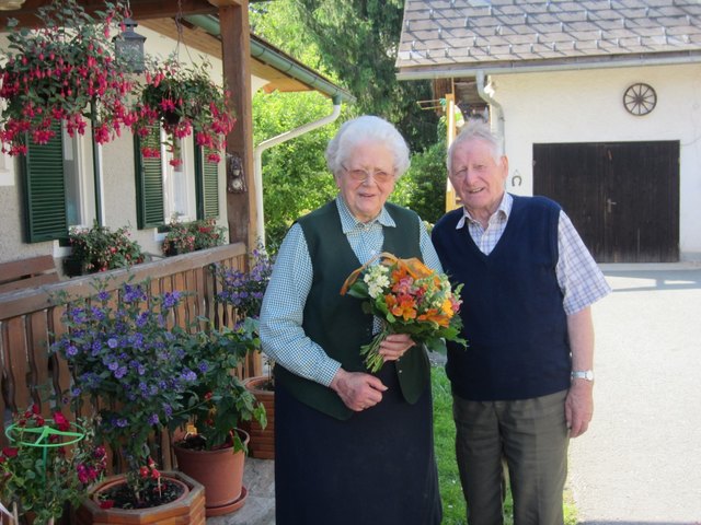 Maria Stangl mit ihrem Gatten