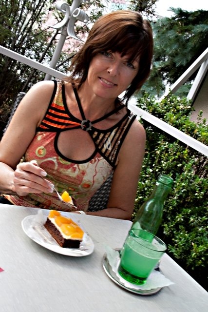 fotoshooting beim kuchenessen in ybbs/donau