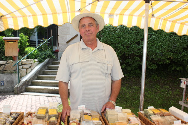 Robert Gartner aus Gramatneusiedl verkaufte Kräuter und Gewürze.