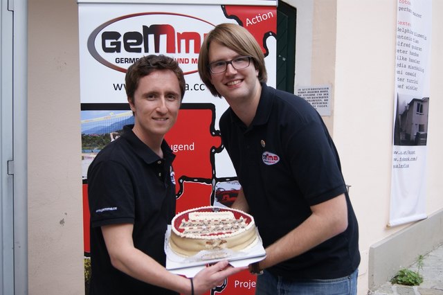 Stefan Mak und Marc Germeshausen freuten sich über die zahlreichen Besucher bei der 5-Jahres-Feier