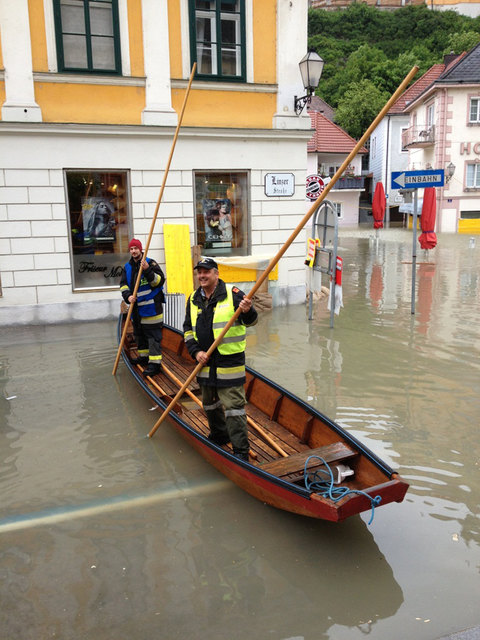 Die Feuerwehren aus dem Abschnitt Neulengbach überwachten die Pumpen.