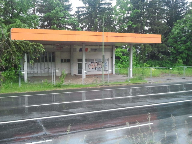 Aufgelassene Tankstelle in Neu-Landskron | Foto: KK