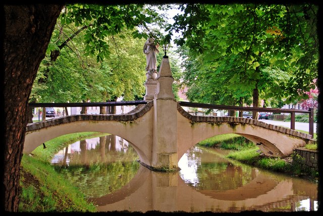 Die Marienbrücke über dem Gscheinzbach. 1x im Jahr beim Hauerfest finden hier Sautrogrennen statt.