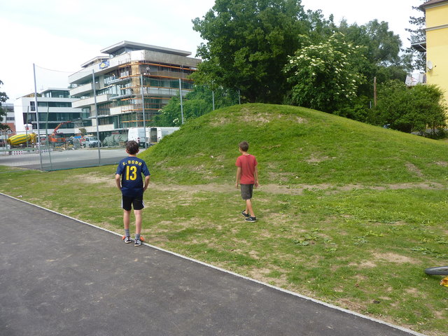 Unmittelbar nach dem Chemieangriff spielten bereits wieder Kinder...