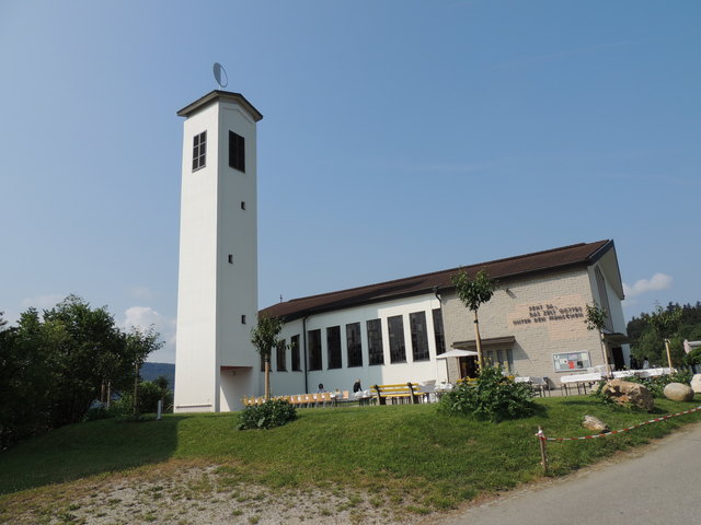 Krumpendorf am Wörthersee. Kirche