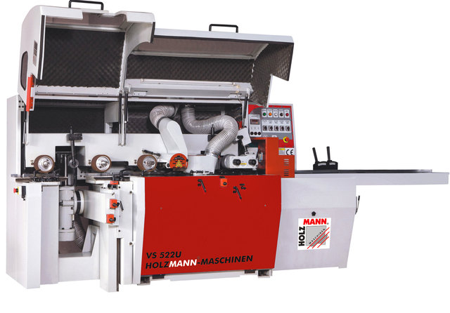 Mit hochwertigen Großmaschinen wie dieser Vier-Seitenhobelmaschine punktet Holzmann bei den Kunden. | Foto: Foto: Holzmann