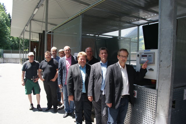 Bgm. W. Jörg, H. Ladner, W. Gaim, T. Lutz, W. Kurz, B. Flatschacher, B. Weiskopf, M. Regensburger, A. Winkowitsch (v. r.).