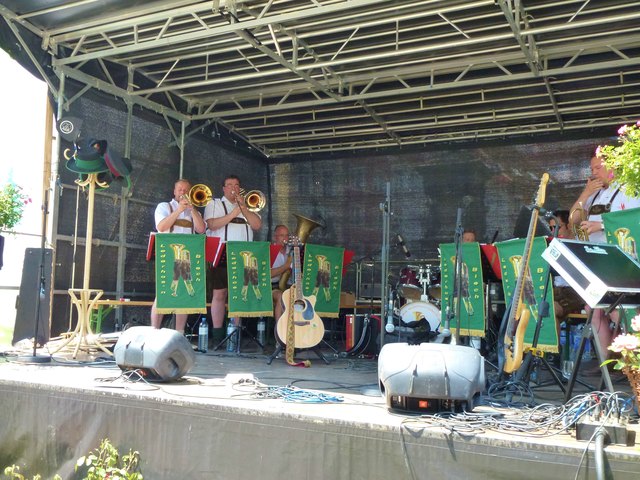 Musikgruppe Lederhos'n Blech