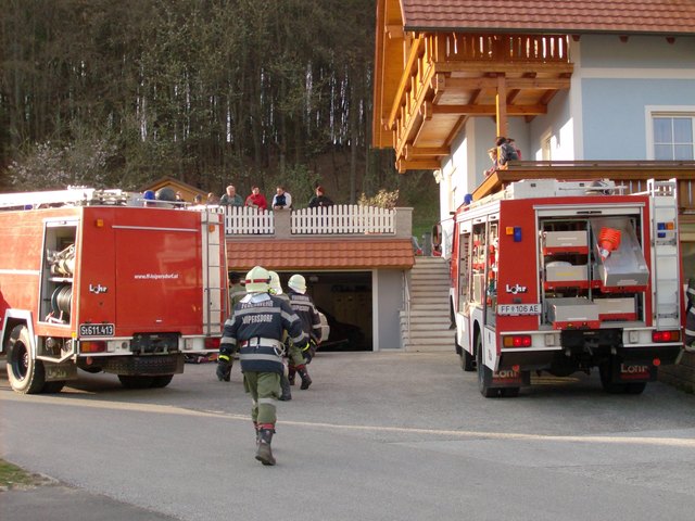 Feuerwehrübung und anschließendes Fest