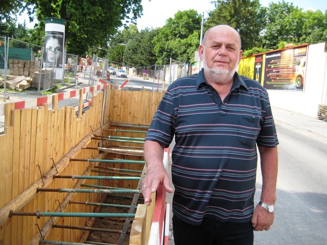 SP-Bezirksrat Walfried Ertl hofft auf eine Fortsetzung der Arbeiten.