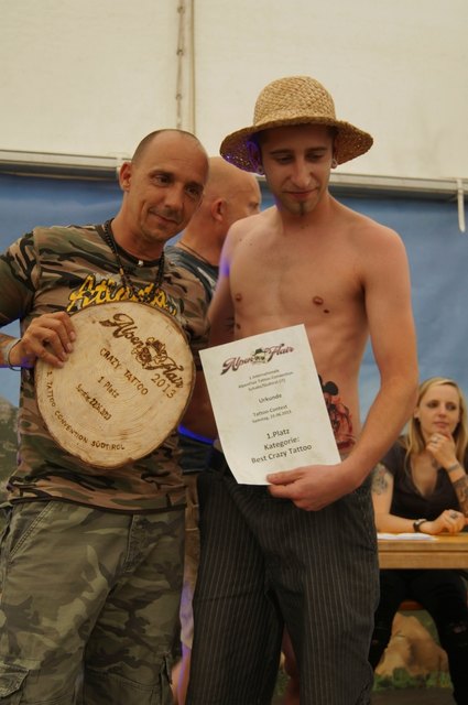 Günther Petschacher und Patrick Pucher aus Friesach: Sieger Kategorie "Best Crazy Tattoo" auf der Alpen-Flair Tattoo-Convention | Foto: KK