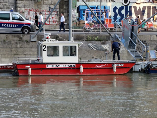 Unsere Wiener Feuerwehr... Immer einsatzbereit...