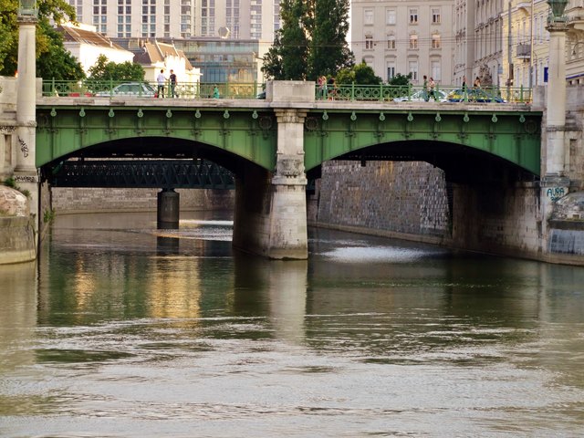 Hier ist Schluss mit dem Wienfluss, ab in den Donaukanal