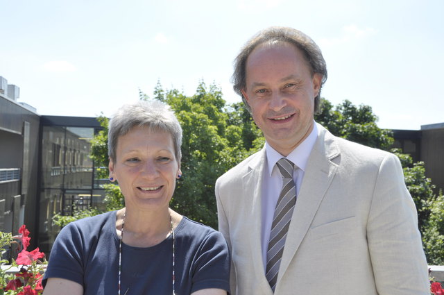 Pflegemanagerin Brigitte Szeitz, Direktor Walter Teuschler: Bewohner/innen und auch Eichkätzchen sind mit übersiedelt