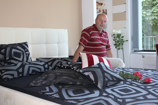 Bei Hermann Schagerl gibt es derzeit 50 Prozent Rabatt auf dieses Bettsystem. | Foto: Wögerer